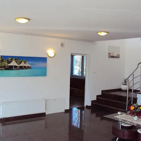 Eugen Apartment